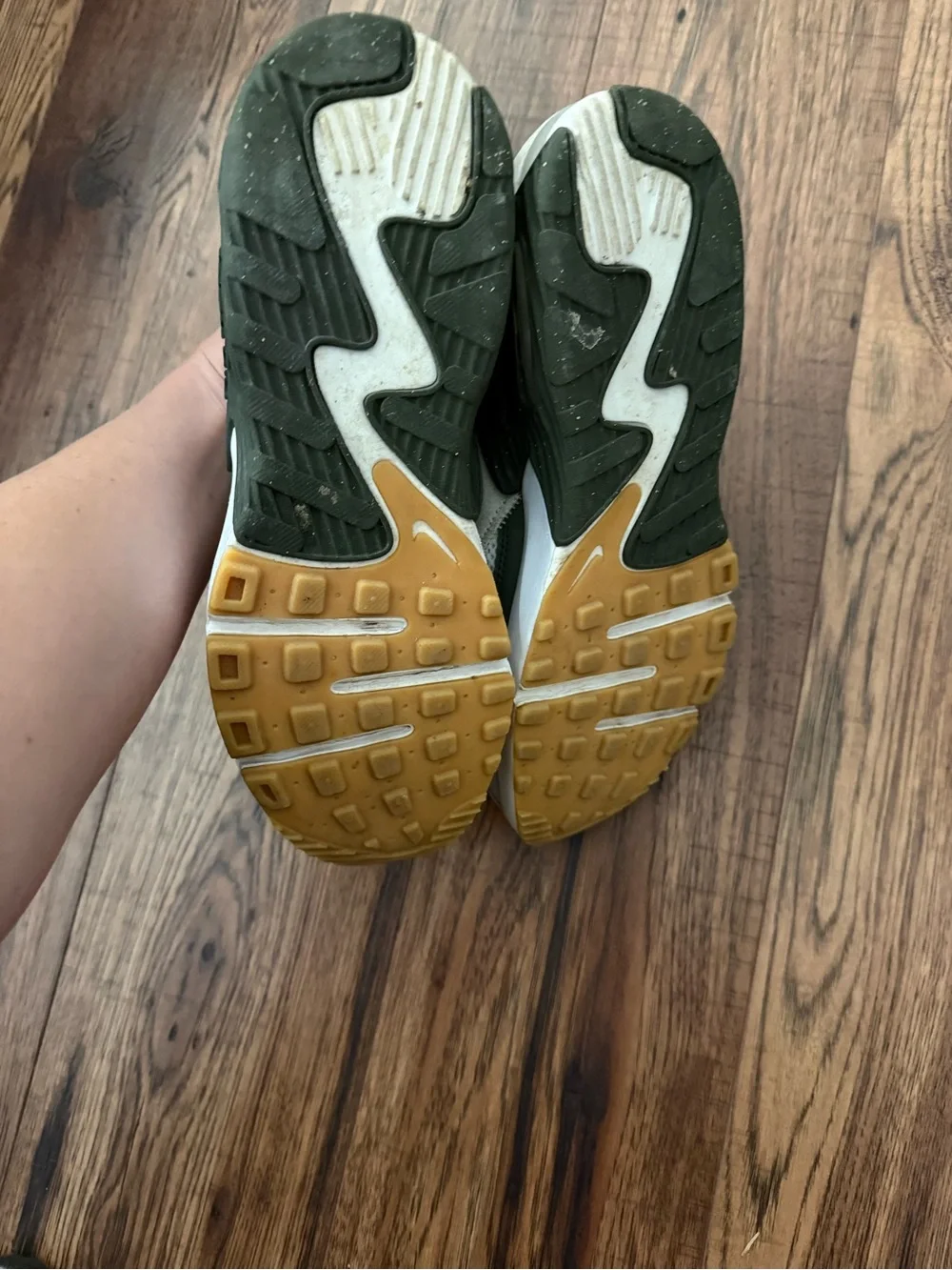 Nike Men's Light Gray and Olive Green Running Sneakers